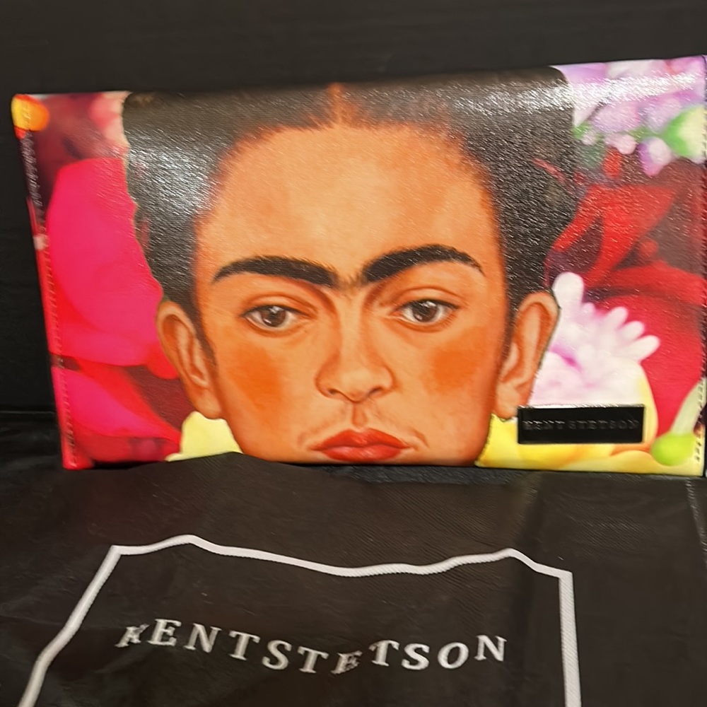Kent Stetson’s Signature Collection:Frida Kahlo NWOT comes with Dustbag,